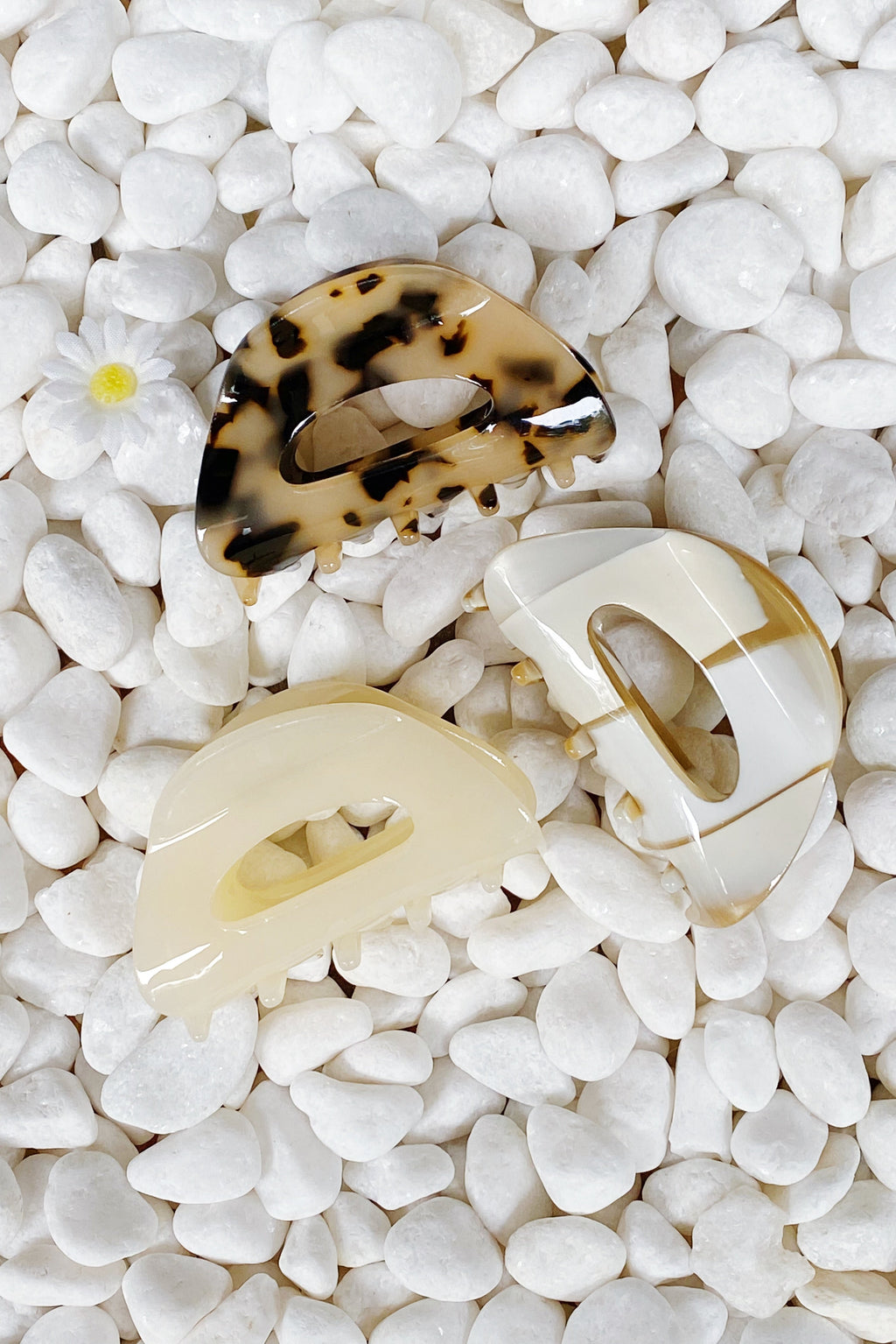 Luxe Finish Hair Claw